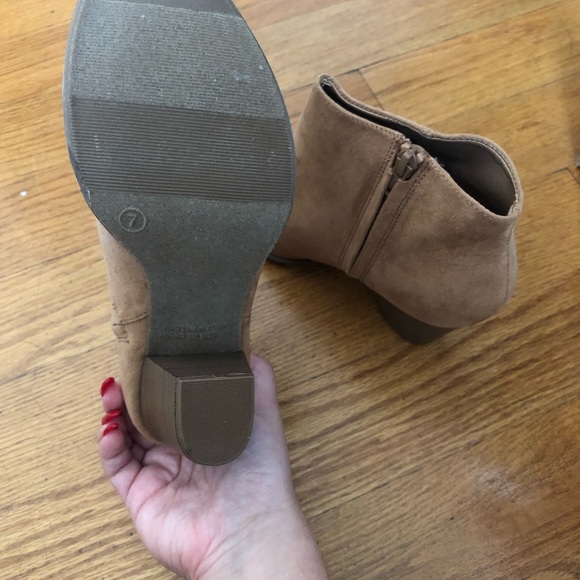 Sueded Block-Heel Booties for Women - Picture 7 of 7